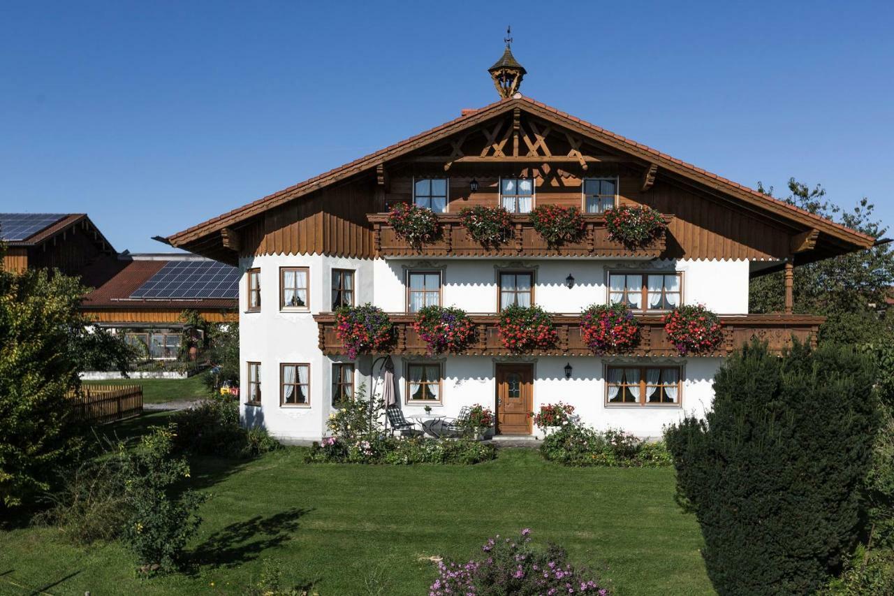 Berghof Walser Obersochering ภายนอก รูปภาพ
